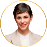 Leslie Cora m'a aidé à récupérer mon ex. Avec l'aide de ses cartes de tarot, j'ai appris qu'il y avait encore une chance pour notre relation. Malheureusement, Leslie Cora est très occupée et il est difficile de la retrouver. Alors saisissez toutes les chances que vous avez de lui parler !
